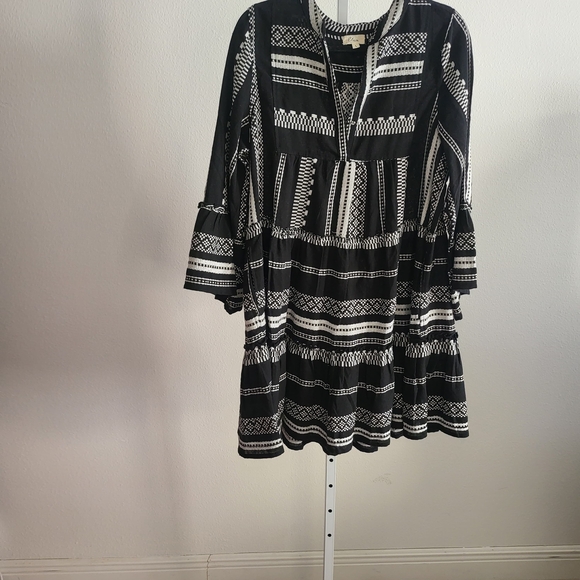 Elan Black and White Striped Dress - Picture 1 of 3